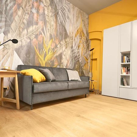 Central And Comfy Apartment Free Netflix And Disney Plus Bologna Buitenkant foto